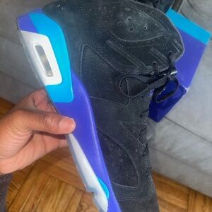 Jordan Sneakers aqua 6s